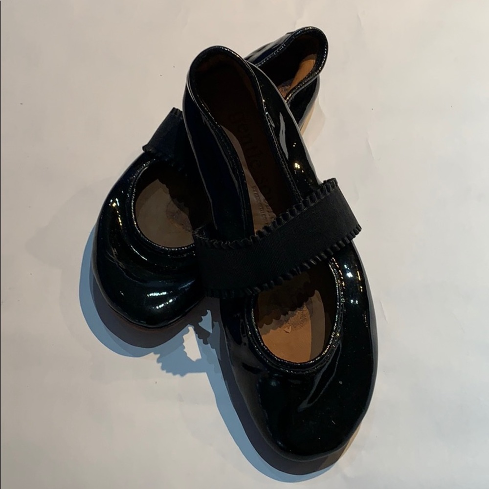 Black gentle souls by Kenneth Cole